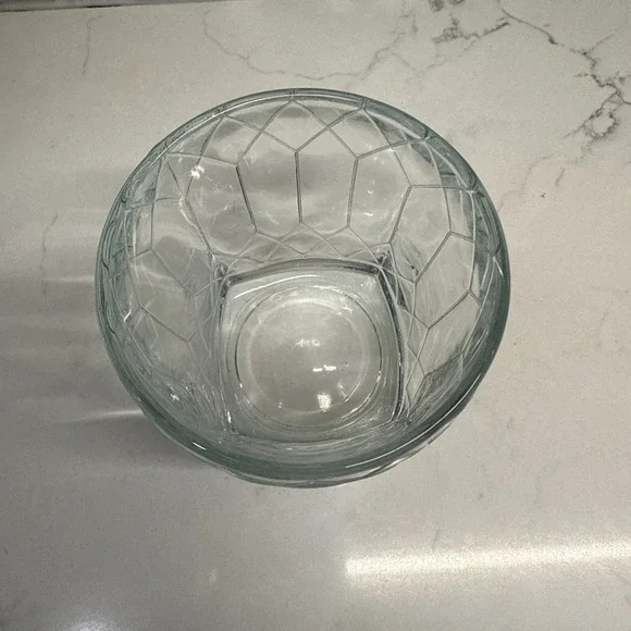 Crown Royal Glass Tumbler Embossed Diamond Pattern Canadian Whiskey On The Rocks - Picture 2 of 5